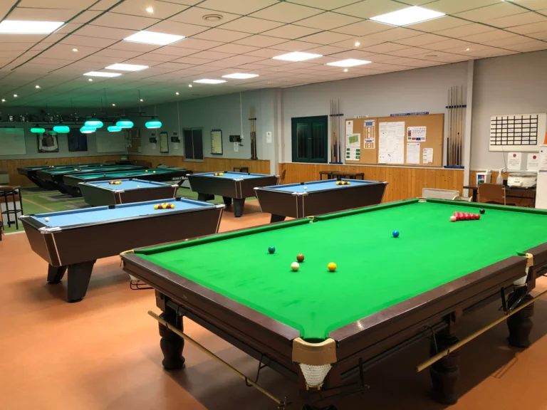 La salle de billards de l'ABTF